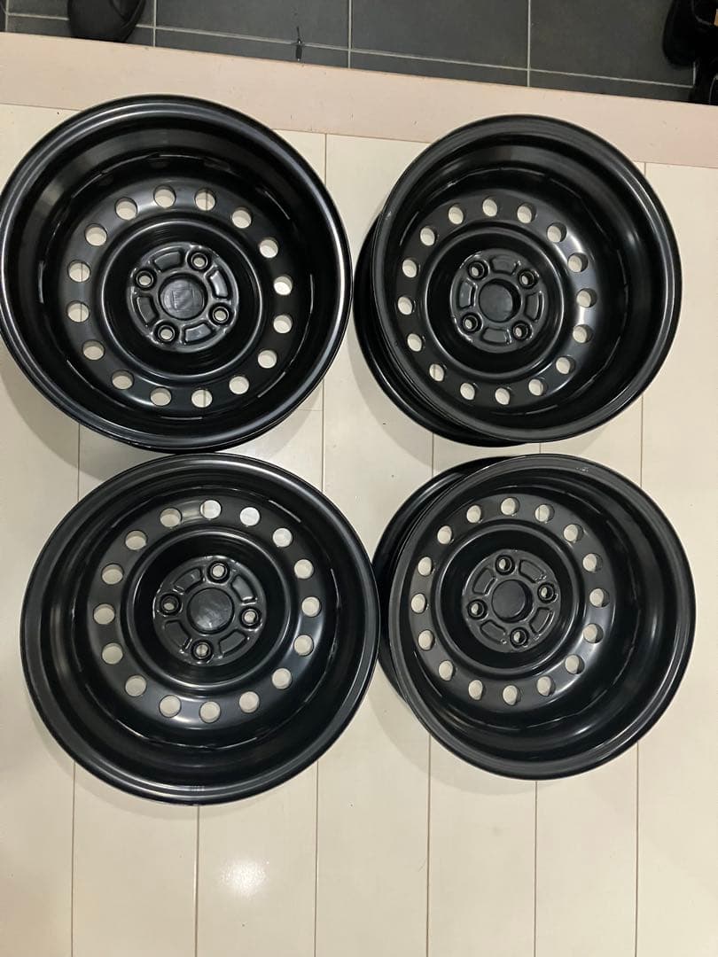 14インチ 黒 ホイール スズキ　スペーシア