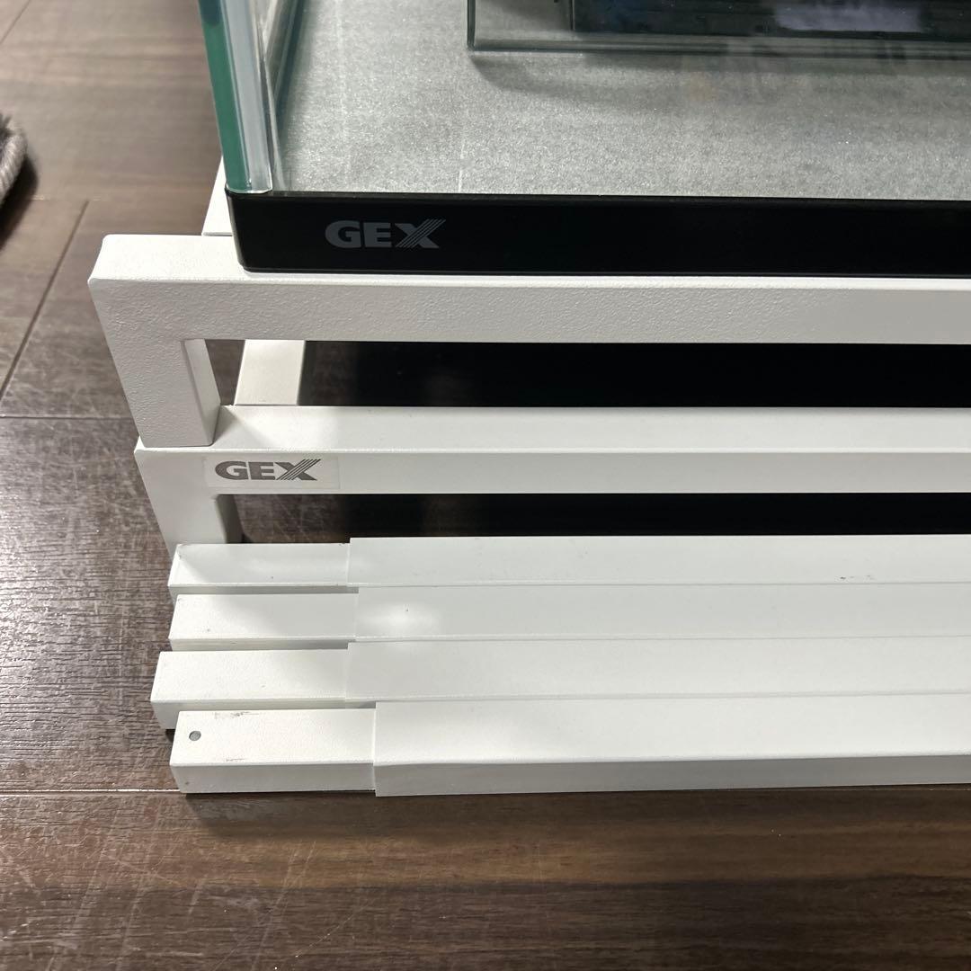 マリーナ水槽60cm　8点セット