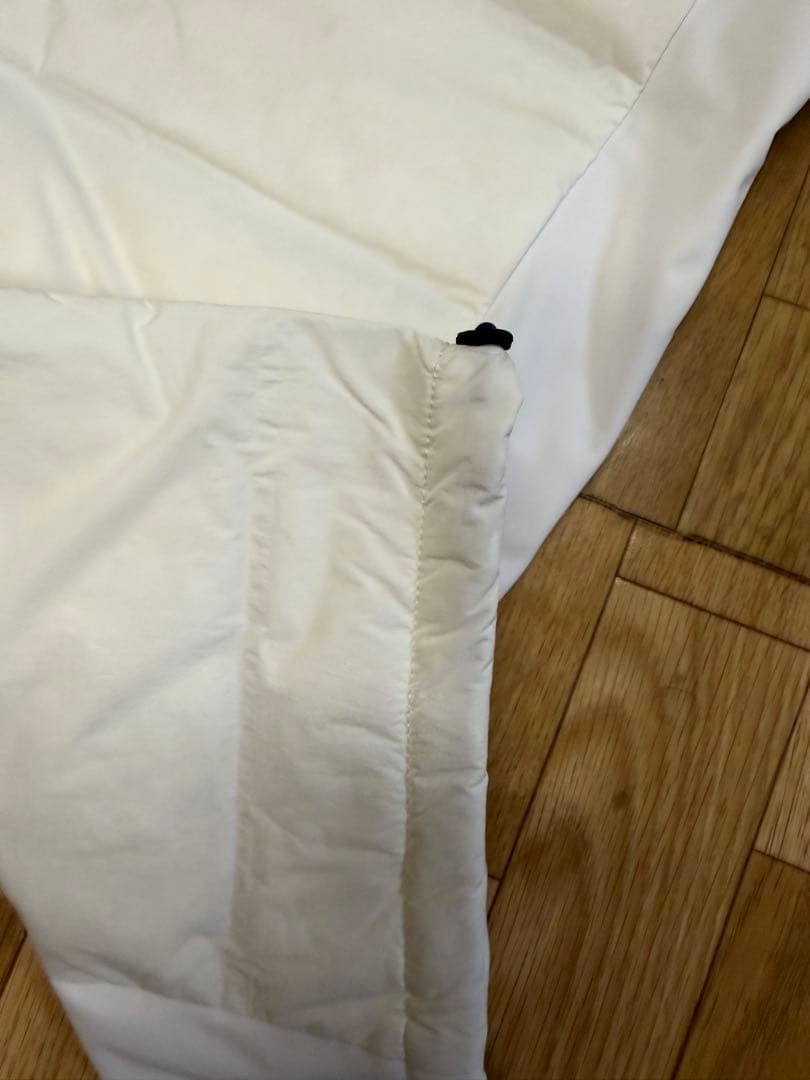 新品正規品ニューバランスゴルフ中綿ダウンダウン　ストレッチウエストゴム