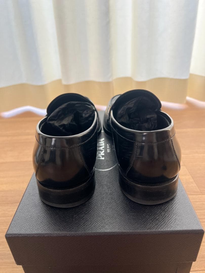 PRADA ブラックレザー ローファー 8.5