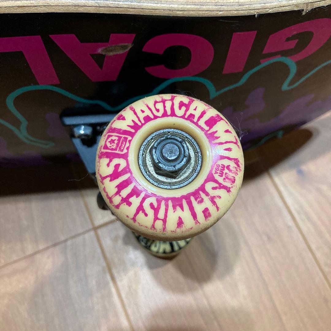 スケボー コンプリート マモミ MAGICAL MOSH MISFITS