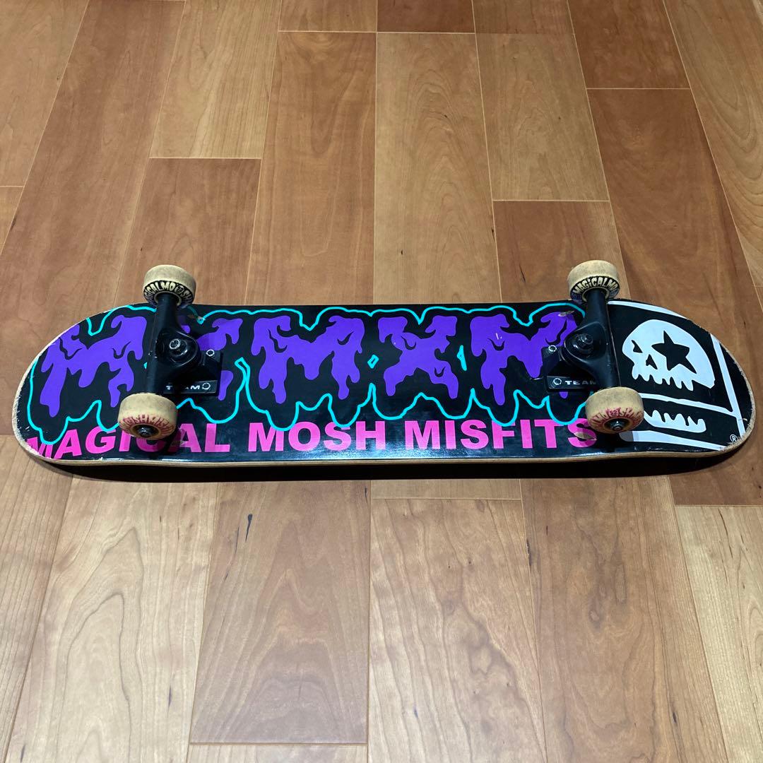 スケボー コンプリート マモミ MAGICAL MOSH MISFITS