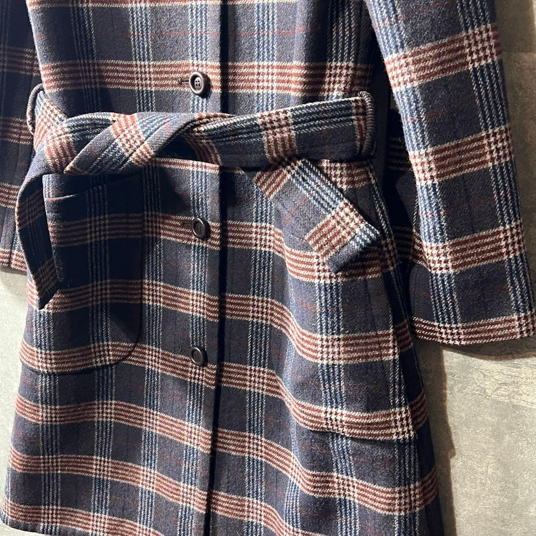 MISS DIOR（ミスディオール）の上質なチェック柄ウールコート　9号