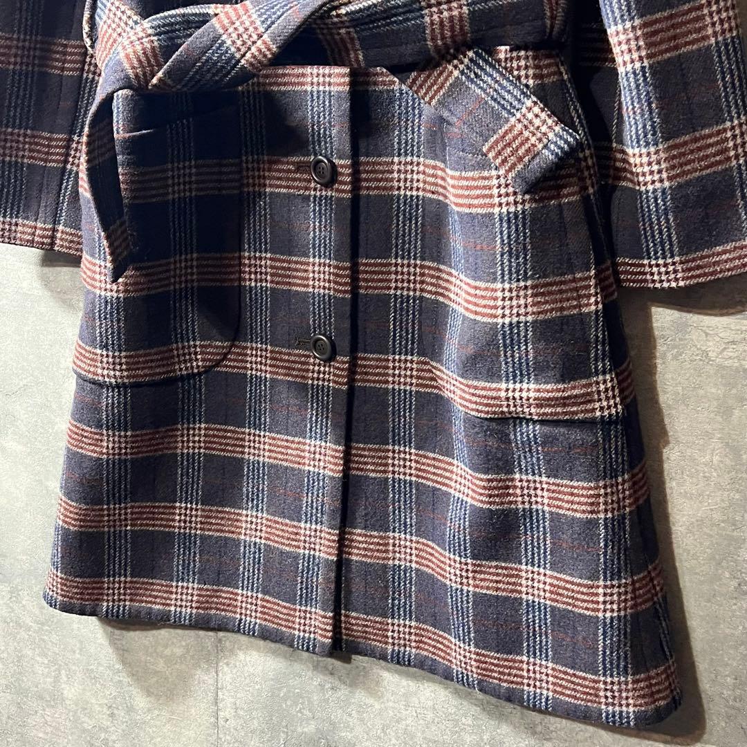 MISS DIOR（ミスディオール）の上質なチェック柄ウールコート　9号