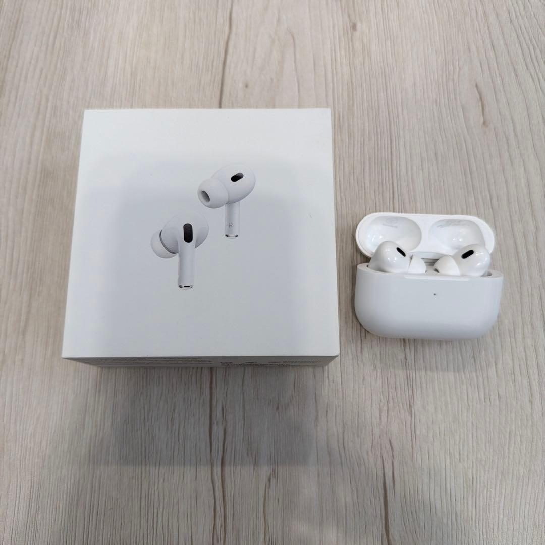 極美品❗️AirPods Pro (第2世代) Type-C対応　本体一式