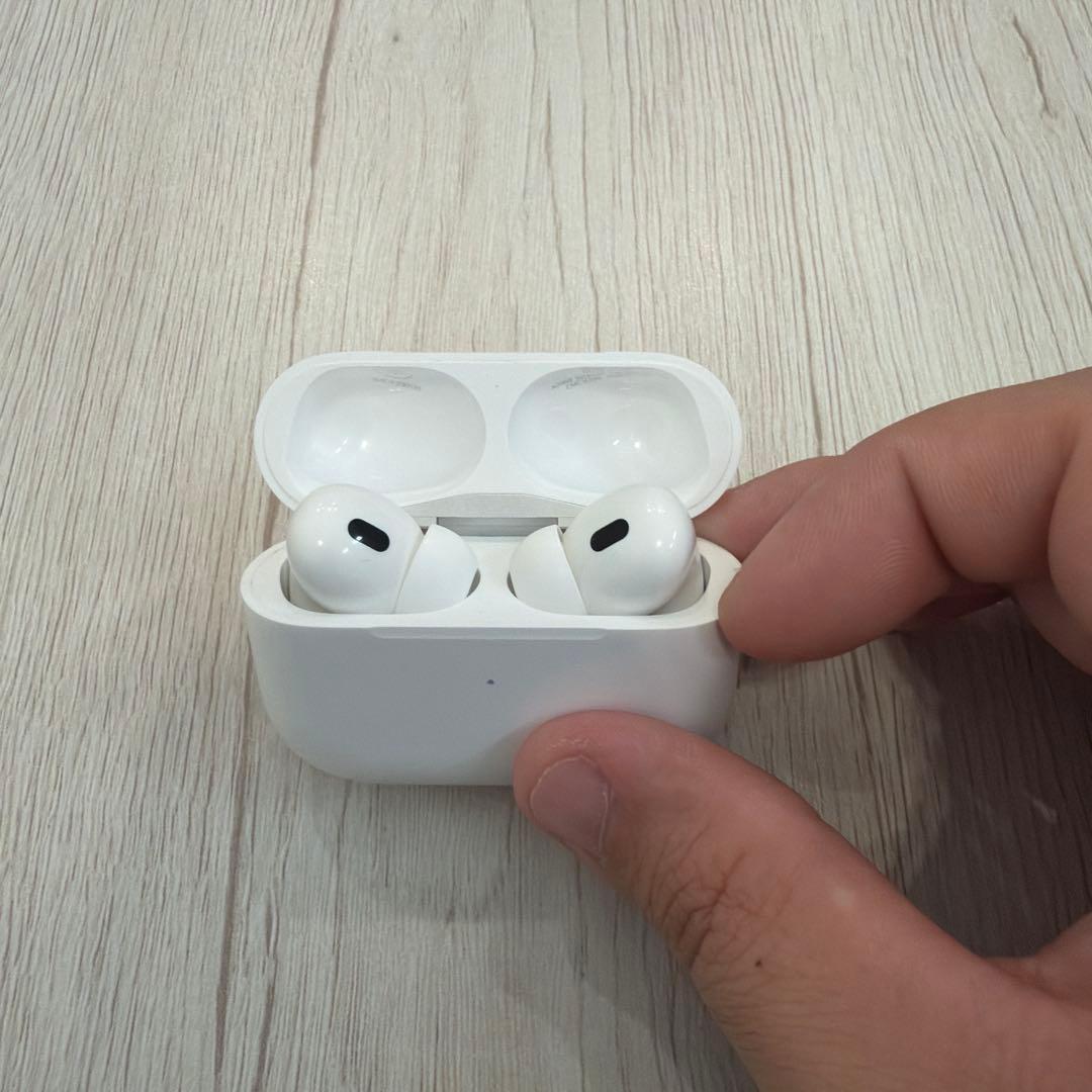 極美品❗️AirPods Pro (第2世代) Type-C対応　本体一式