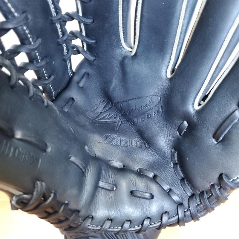 ミズノ イチローモデル 限定 グローバル版 プラチナ激レア 外野用 軟式グローブ