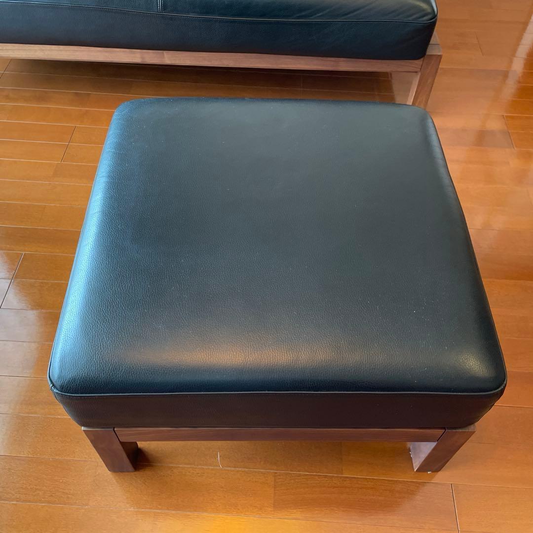 早い者勝ちFLANNELSOFA フランネルソファー　本革　オットマン、テーブル