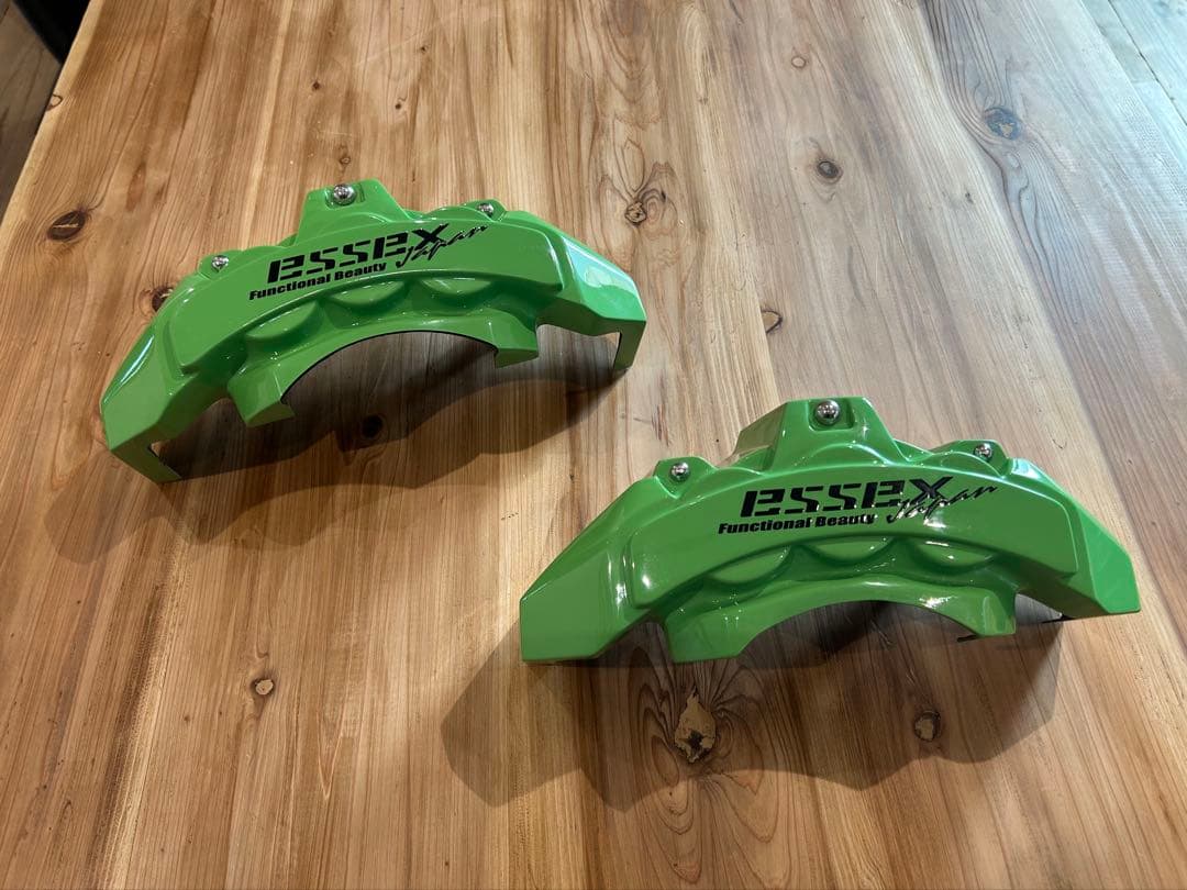 ESSEX キャリパーカバー ハイエース用