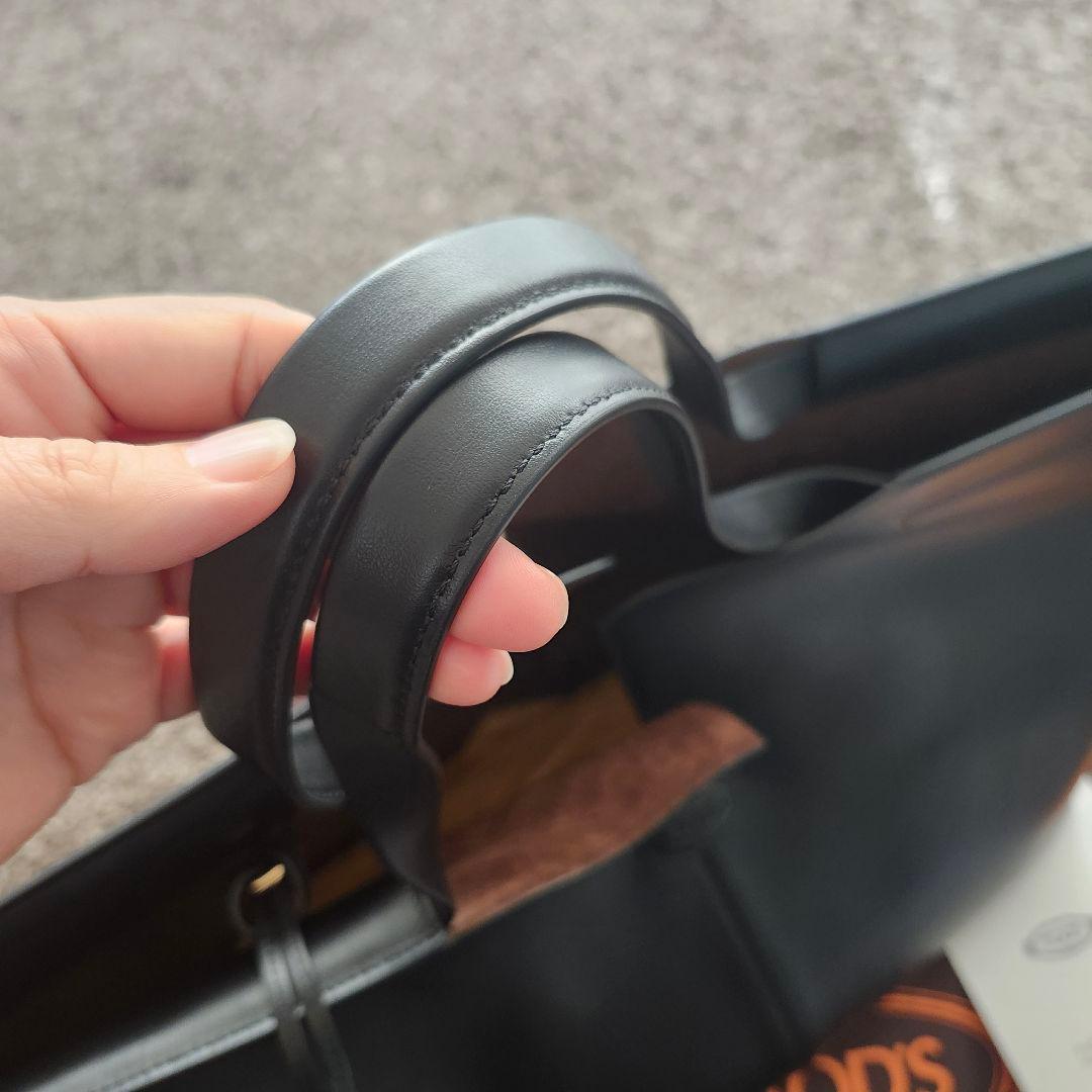 【専用】TOD'S Diバッグフォリオ バッグ ミディアム ブラック　渡辺翔太