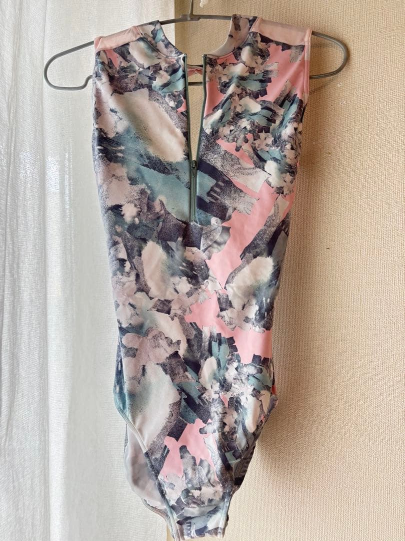 新品⭐︎stina スティナ　バレエレオタード　Mサイズ