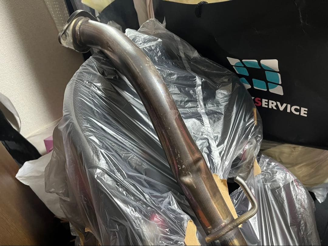 ノートニスモ HKS マフラー