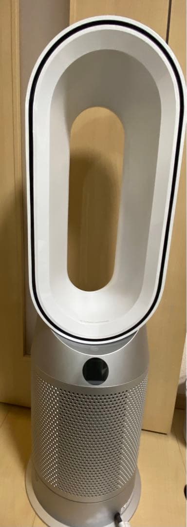 未使用　ダイソン 空気清浄機 HP07 Purifier Hot+Cool