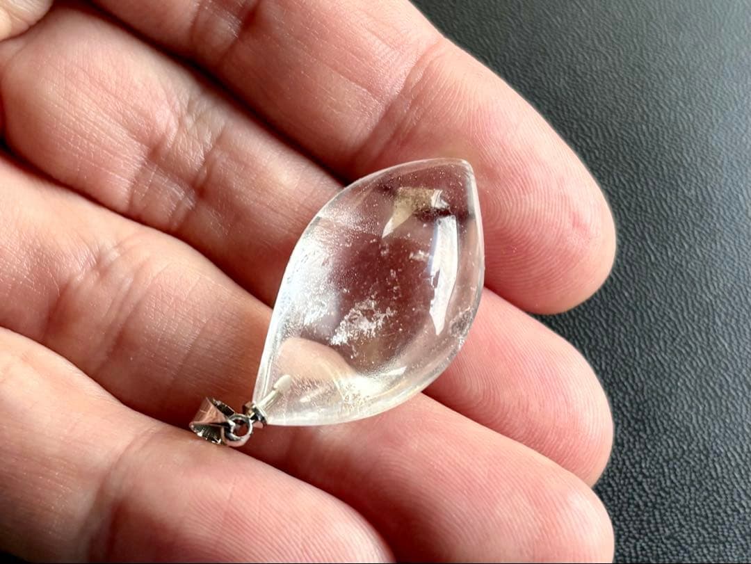 究極品質　ヒマラヤ幻の聖山　オールドカイラス水晶のペンダントトップ　8g