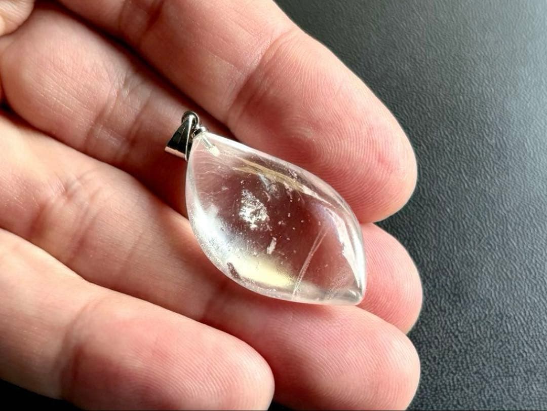 究極品質　ヒマラヤ幻の聖山　オールドカイラス水晶のペンダントトップ　8g