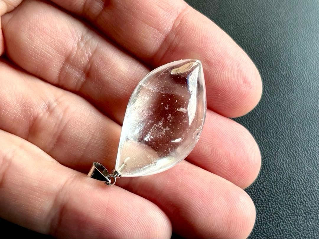 究極品質　ヒマラヤ幻の聖山　オールドカイラス水晶のペンダントトップ　8g