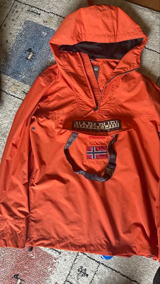NAPAPIJRI オレンジ レインウェア Mサイズ