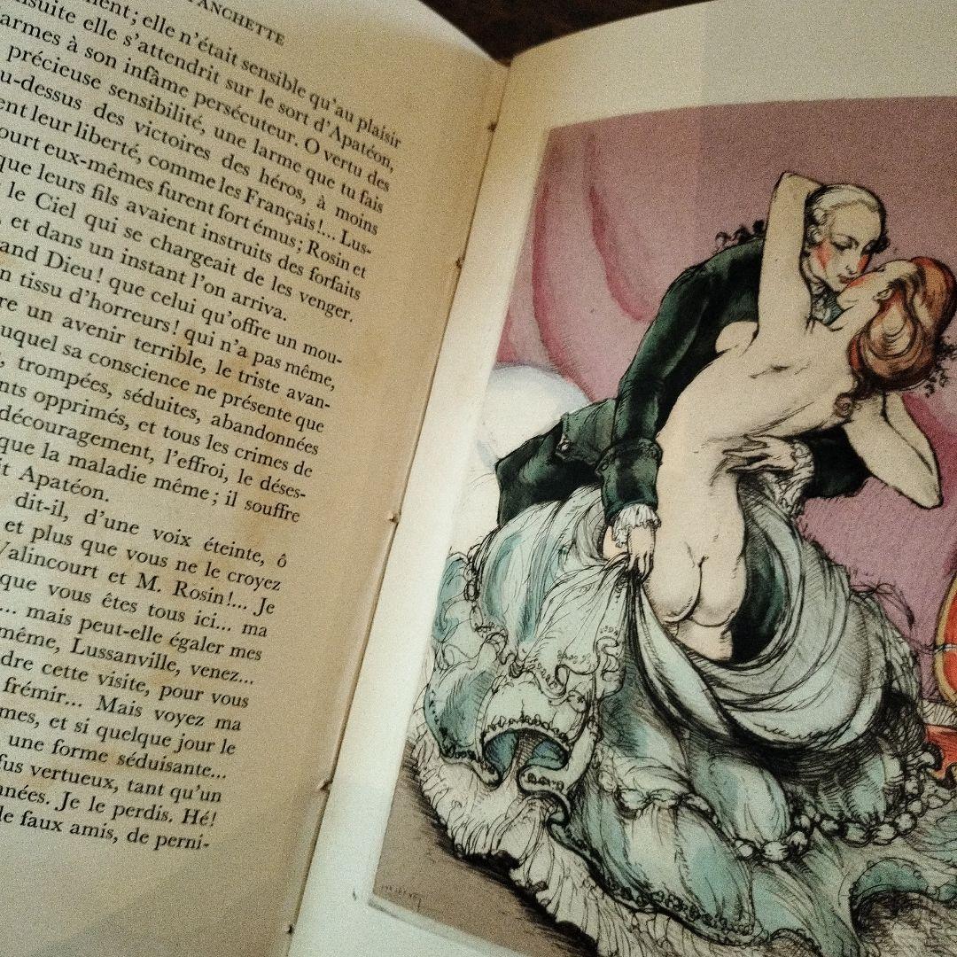 LE PIED DE FANCHETTE　洋書