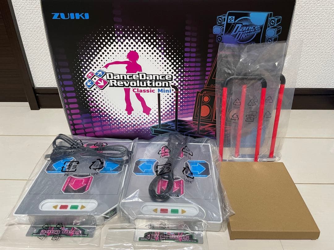 DDR クラシックミニ　ダンスダンスレボリューション　筐体　ゲーム　KONAMI