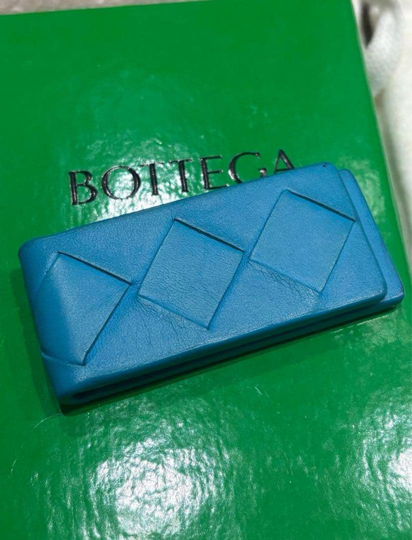 【レアカラー】BOTTEGA VENETA マネークリップ