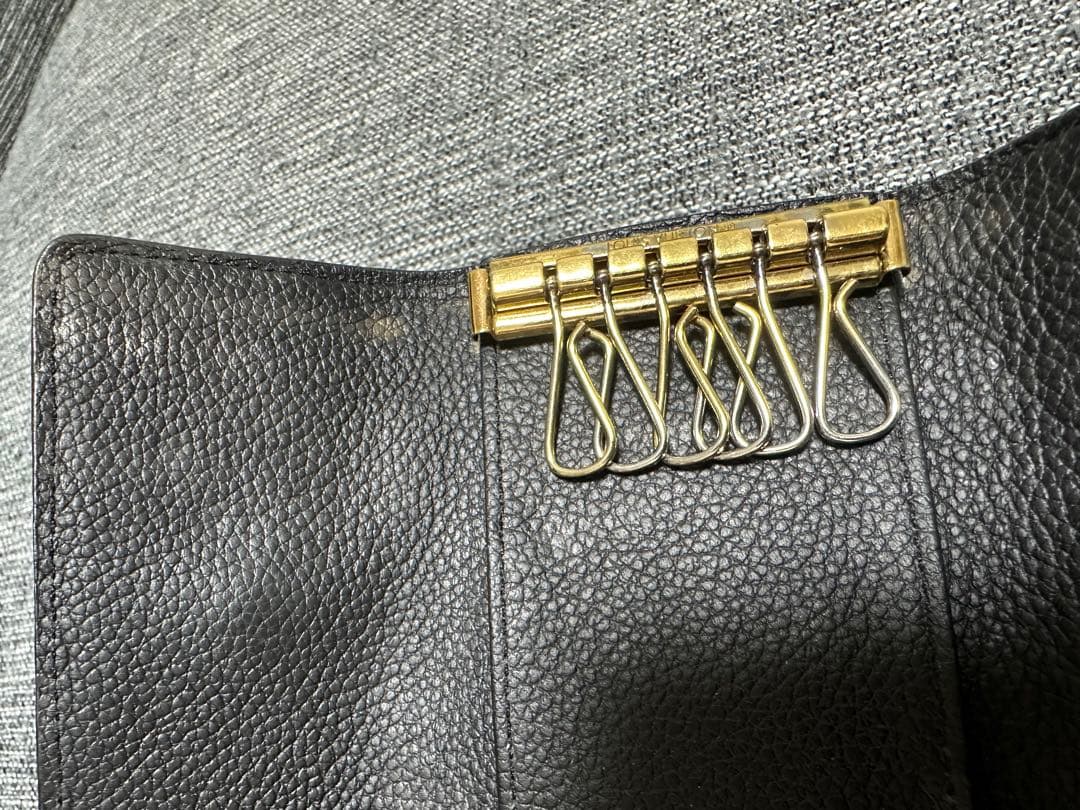 LOUIS VUITTONキーケース ミュルティクレ6 モノグラム アンプラント