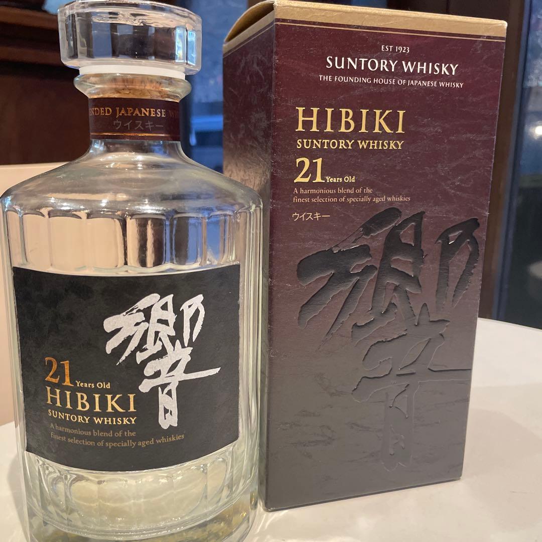 コレクション Hibiki 21 Years Old Suntory Whisky 750ml