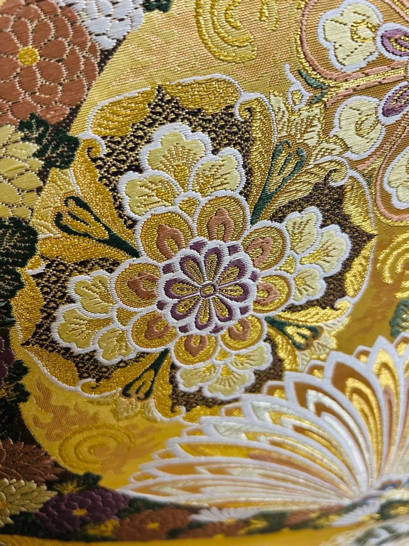 新品　作家物美しい京友禅に大きめ金駒刺繍12個付き品格溢れる黒留袖フルセット