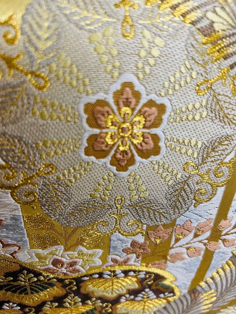 新品　作家物美しい京友禅に大きめ金駒刺繍12個付き品格溢れる黒留袖フルセット