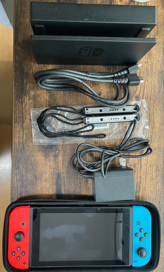 Nintendo Switch 本体 赤/青 Joy-Con 付属品