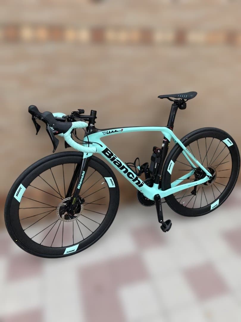Bianchi オルトレXR3 (付属品一式)※現地引き取り可能な方。