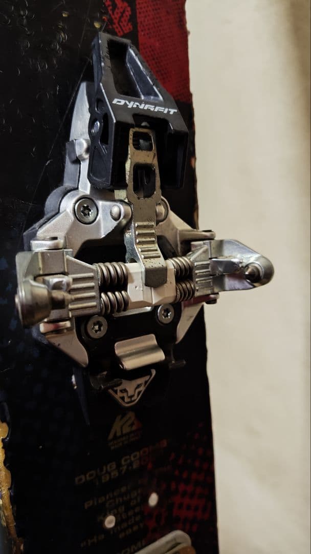 K2 COOMBA山 スキー 黒/赤/黄 ビンディング付き