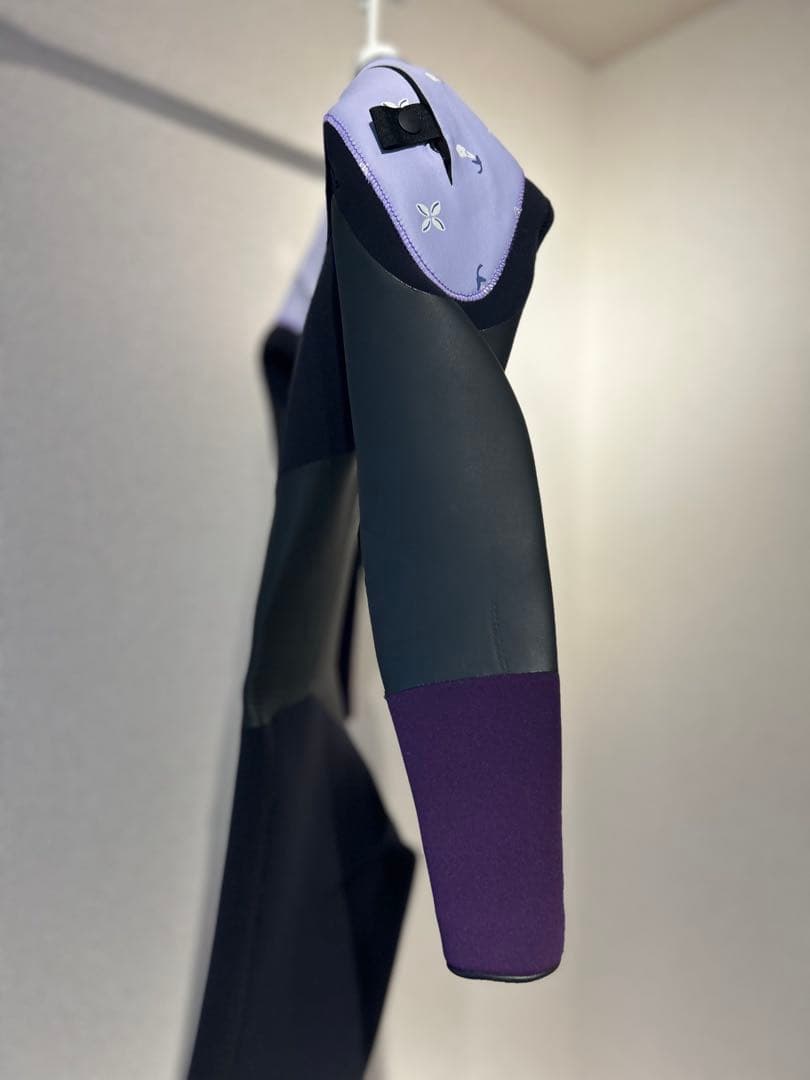 【新品未使用】3mm裏起毛ウェットスーツ⑅レディース