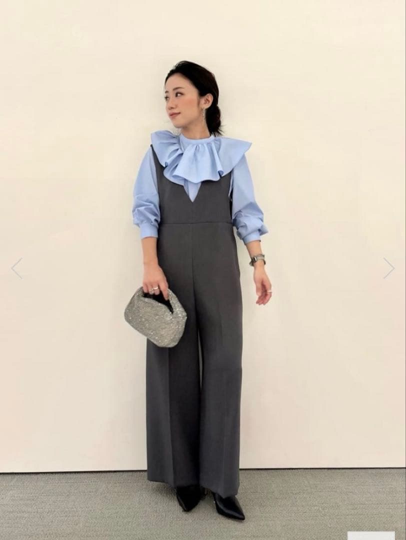 【新品未使用】allureville アルアバイル　Vネックオールインワン　S