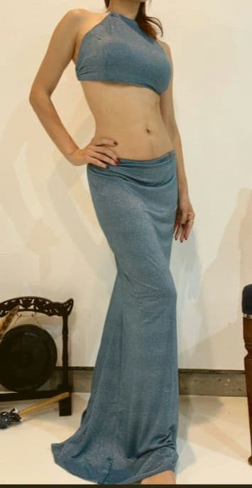 ベリーダンス　トライバルフュージョン　ブラ&スカート　新品　rooi