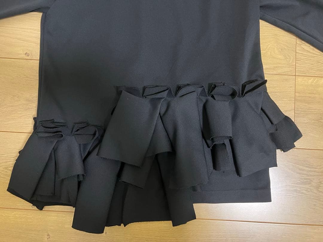 コムデギャルソン エステル フリルカットソー