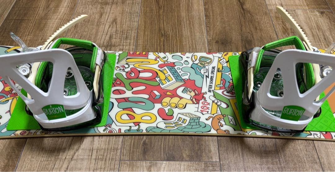Burton スノーボード カラフルアート