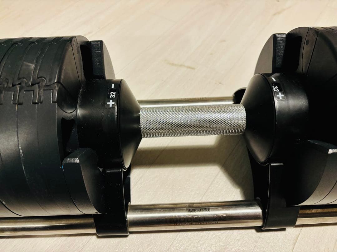 フレックスベル FLEXBELL 2kg刻 可変式ダンベル 32kg １台①