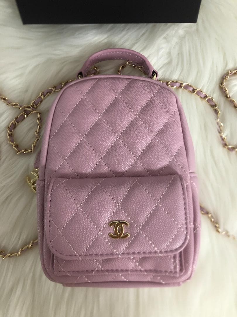 ノベルティー　ピンク　バッグ　ダーブラ　レザー　レディース　綺麗