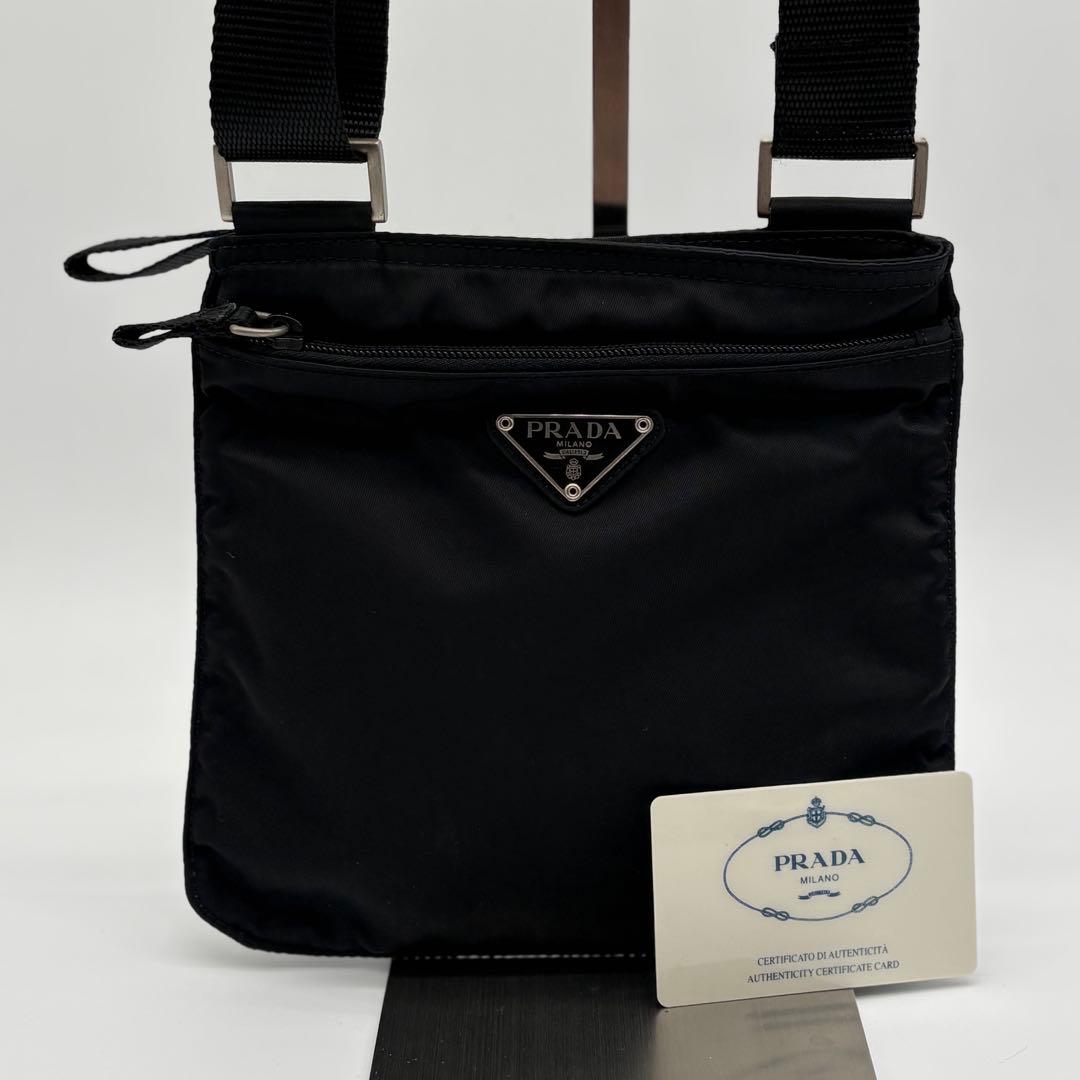 ✨美品✨プラダ ショルダーバッグ ミニ サコッシュ 三角ロゴプレート ナイロン