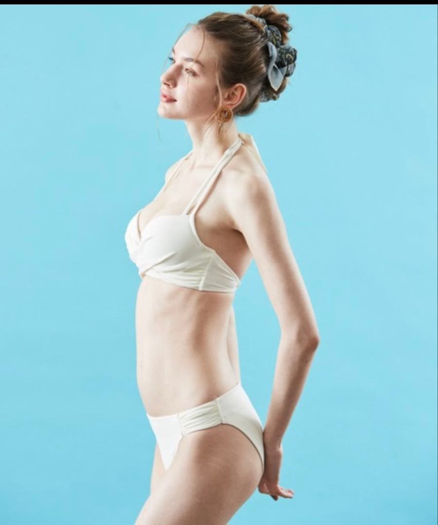 三愛水着 新品未使用　しっかり盛れる「楽盛り水着」　ワイヤービキニ 9M