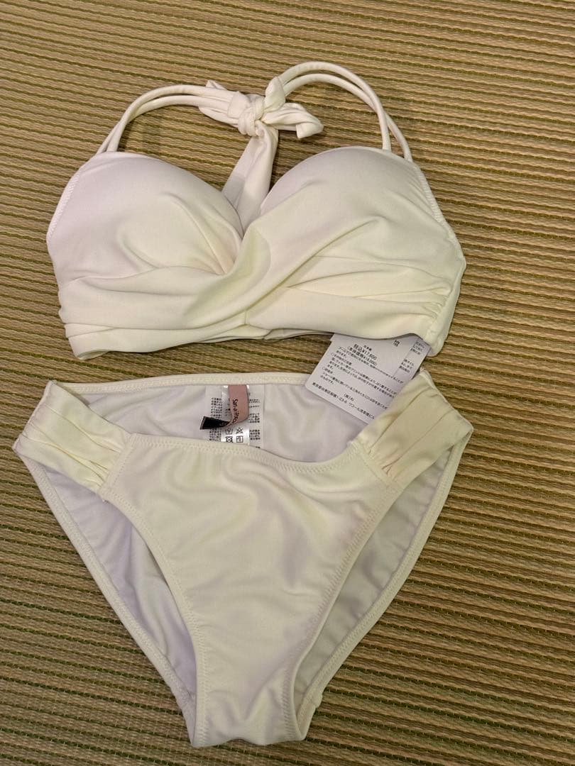 三愛水着 新品未使用　しっかり盛れる「楽盛り水着」　ワイヤービキニ 9M