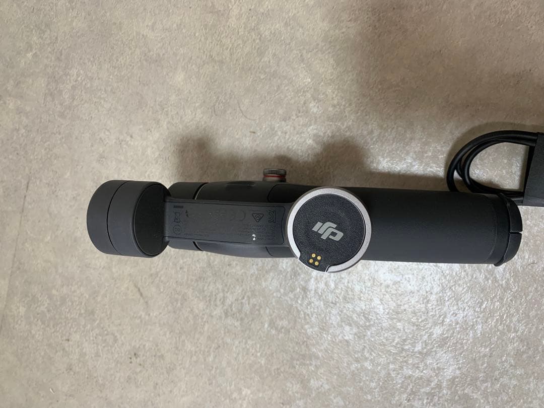 DJI Osmo Mobile 7P スマホ　スタビライザー　自撮り　ジンバル