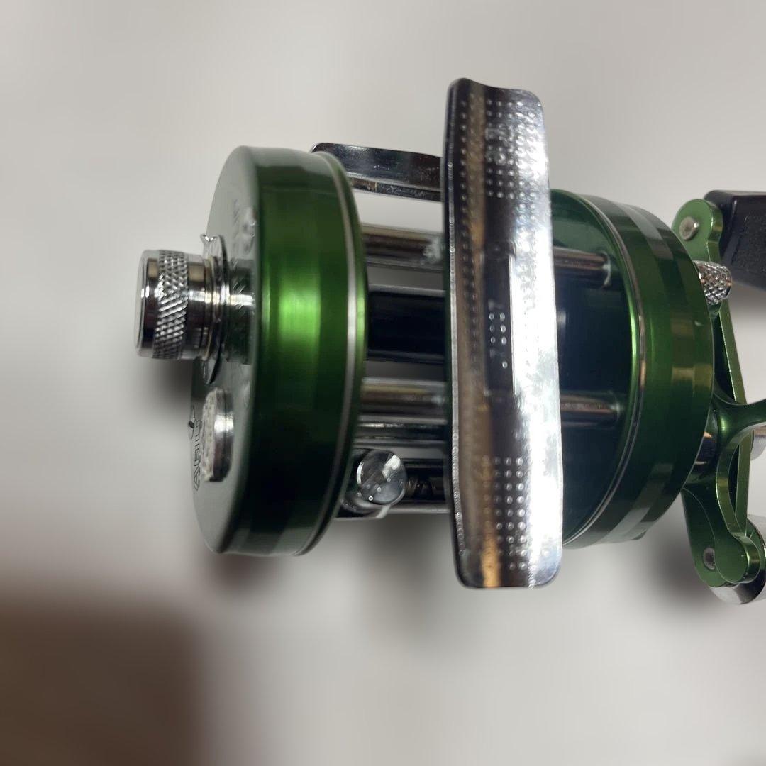 アブ　アンバサダー2500Cグリーン