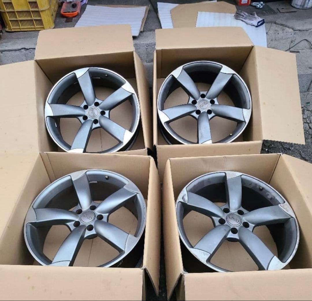 アウディ 5ローターアームホイール 20インチ