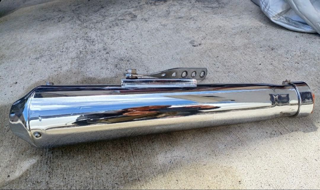 SR400 ショートメガホンマフラー　2% ペイトン　オフィシャル　カフェ　ボバ