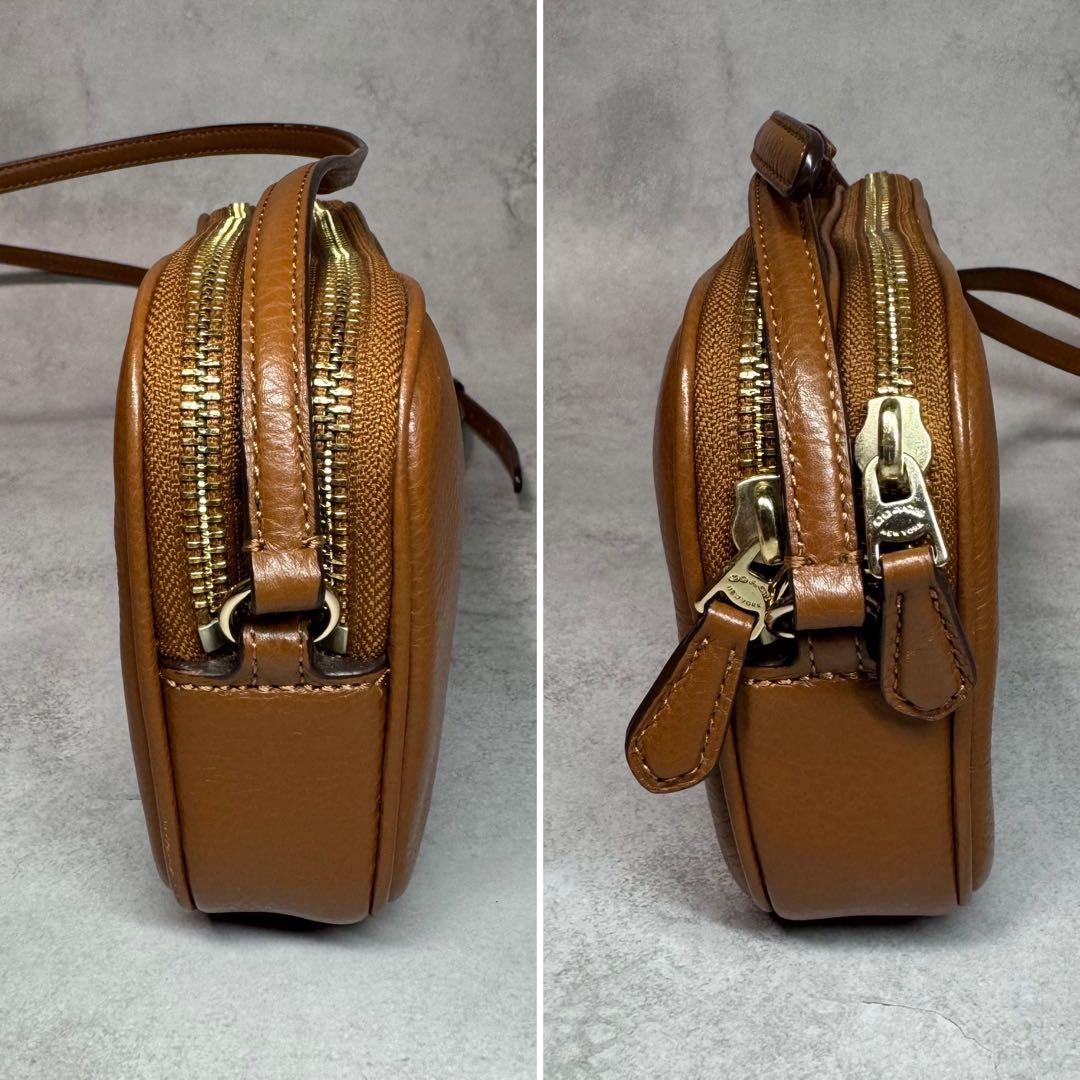 美品 コーチ ショルダーバッグ サコッシュ 斜め掛け クロスボディ