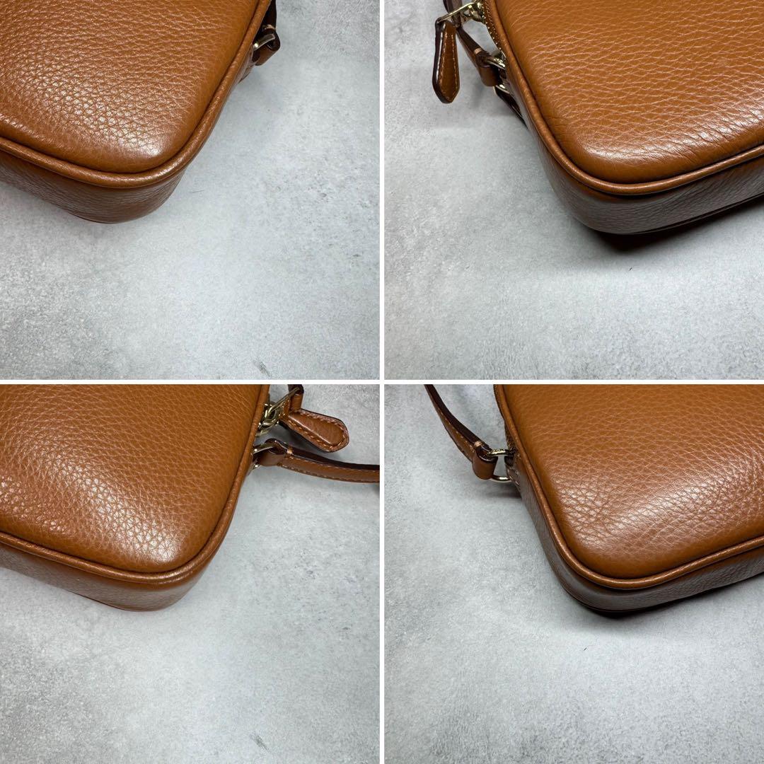 美品 コーチ ショルダーバッグ サコッシュ 斜め掛け クロスボディ