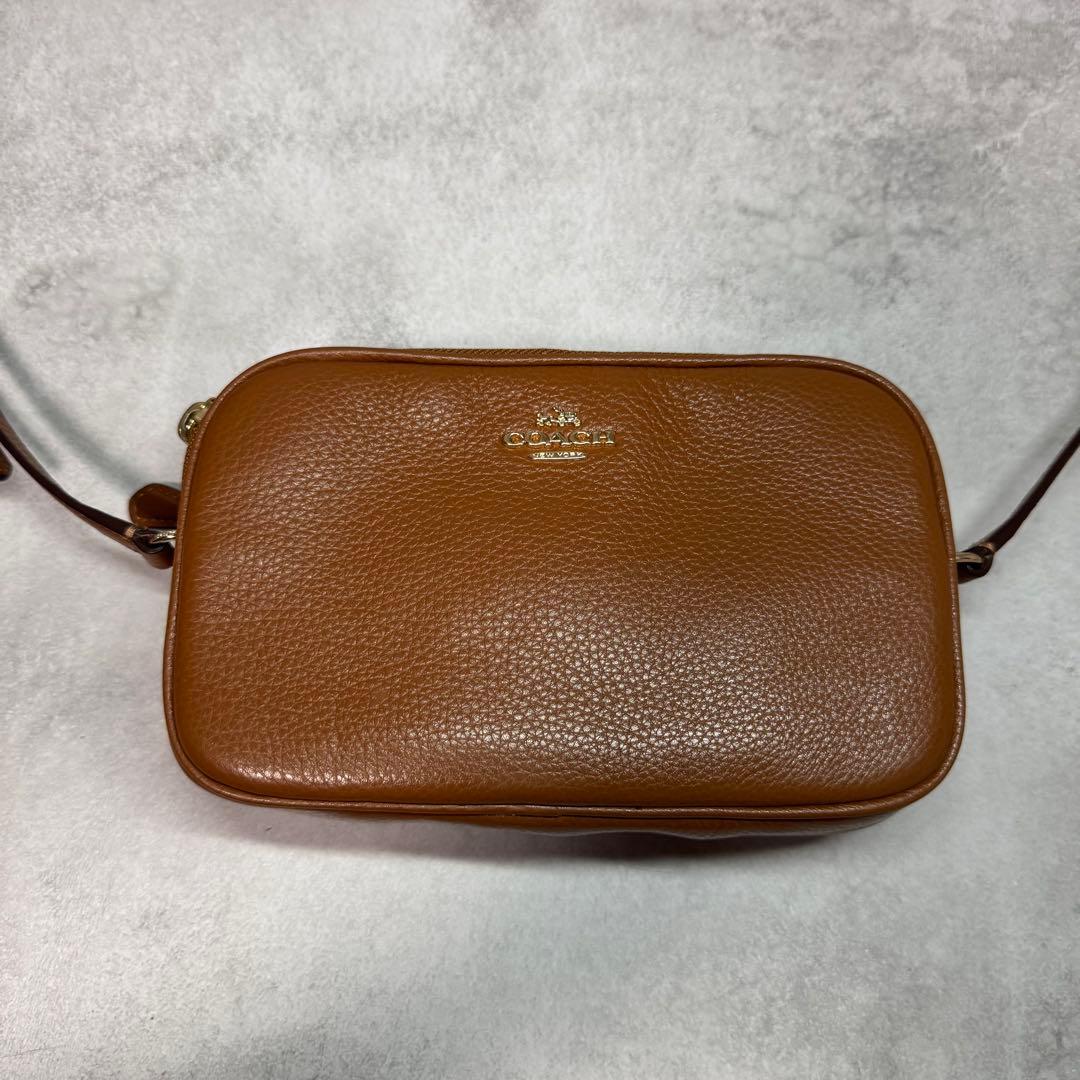 美品 コーチ ショルダーバッグ サコッシュ 斜め掛け クロスボディ