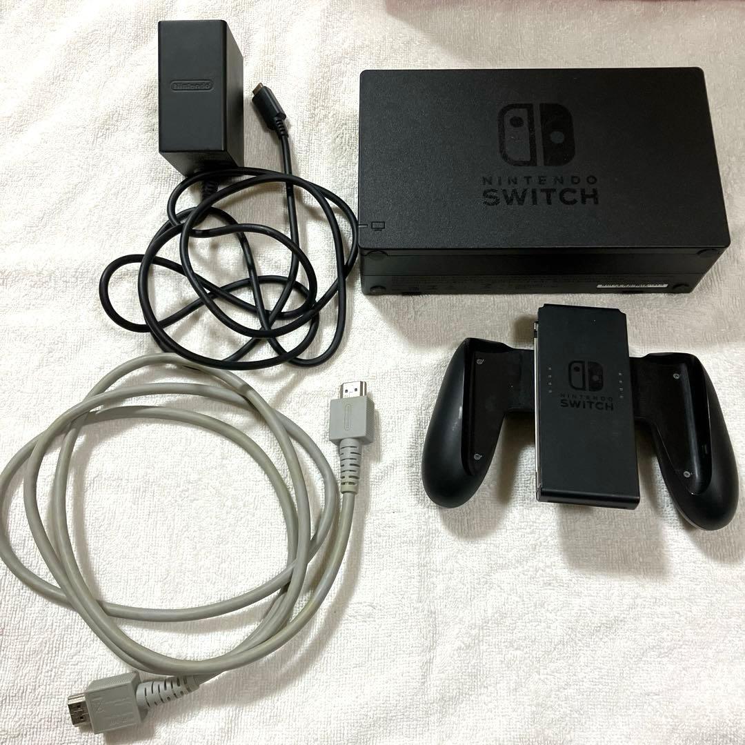 Nintendo Switch ブラック 本体 Joy-Con付き