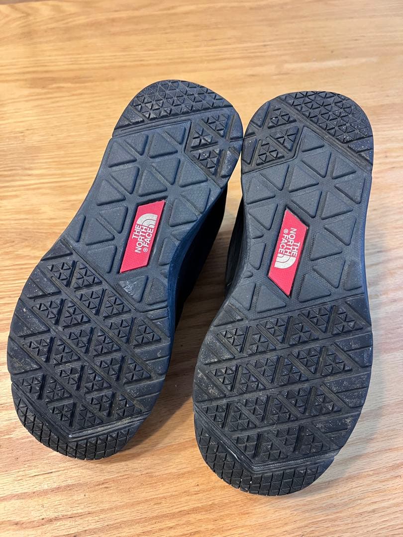 美品！THE NORTH FACEヌプシトラクションライトチャッカブーツ